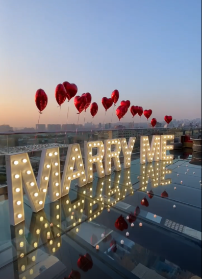 wedding proposal in Dubai