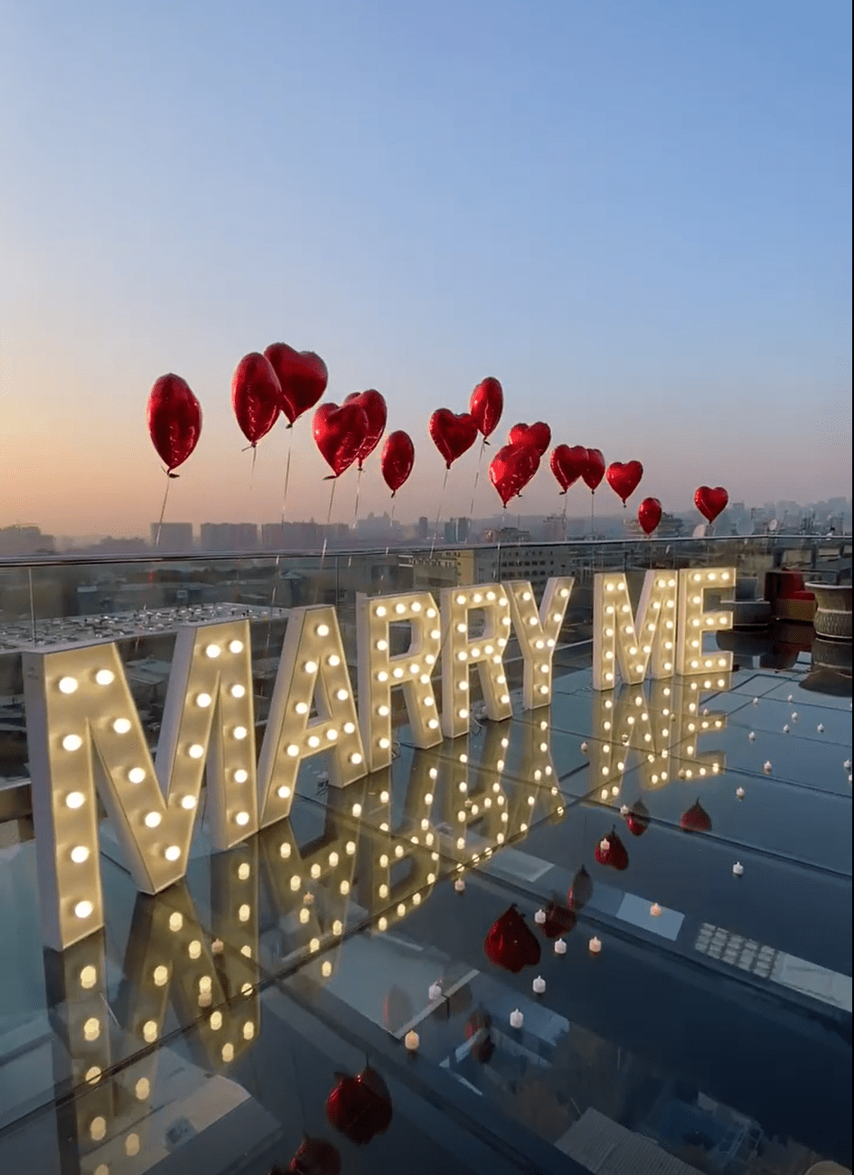 wedding proposal in Dubai